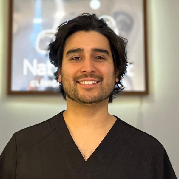 Dr. Fernando Martínez